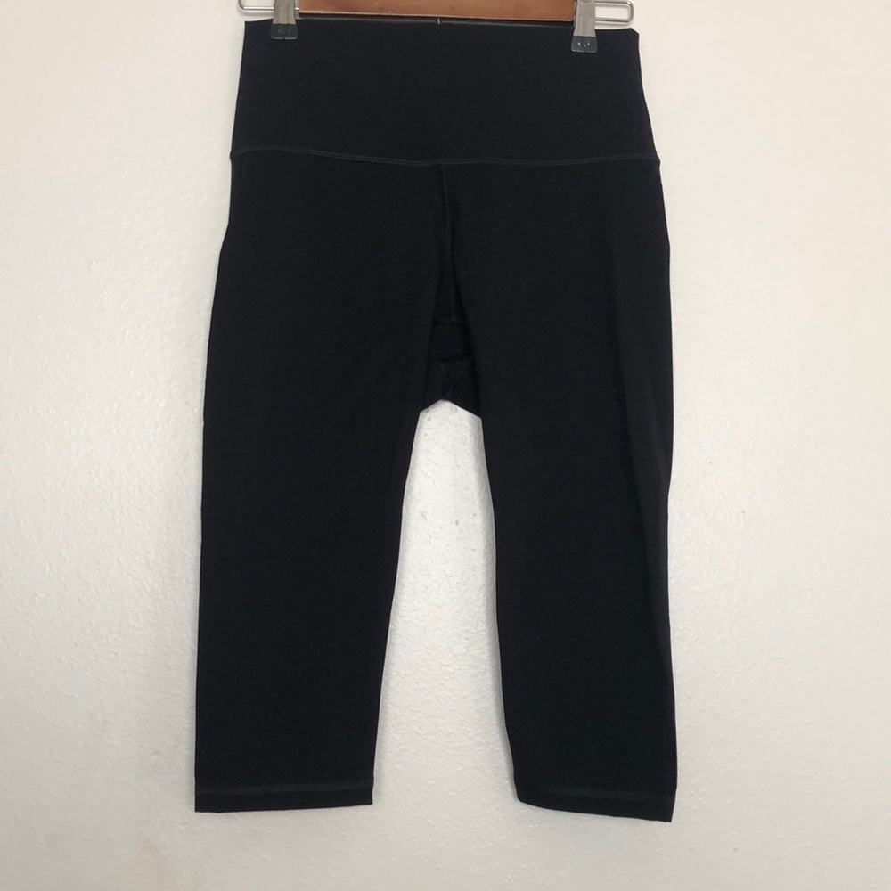 Everlane The Perform Cropped Legging